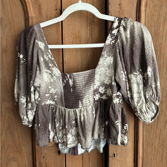 Urban Outfitters Brown Floral Puff Sleeve Hook & Eye Blouse, Sz XSmall - Picture 4 of 4